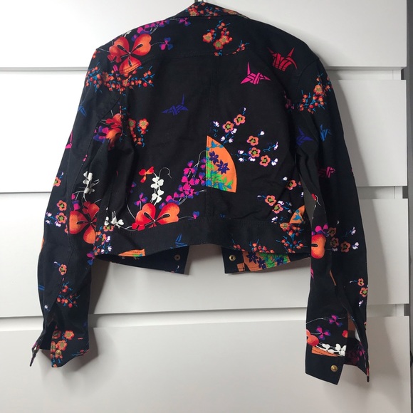 Versace x H&M Jacket and Leggings - Picture 3 of 8